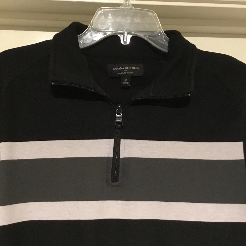 Banana‎ Republic Black and Gray Zip-up Sweater